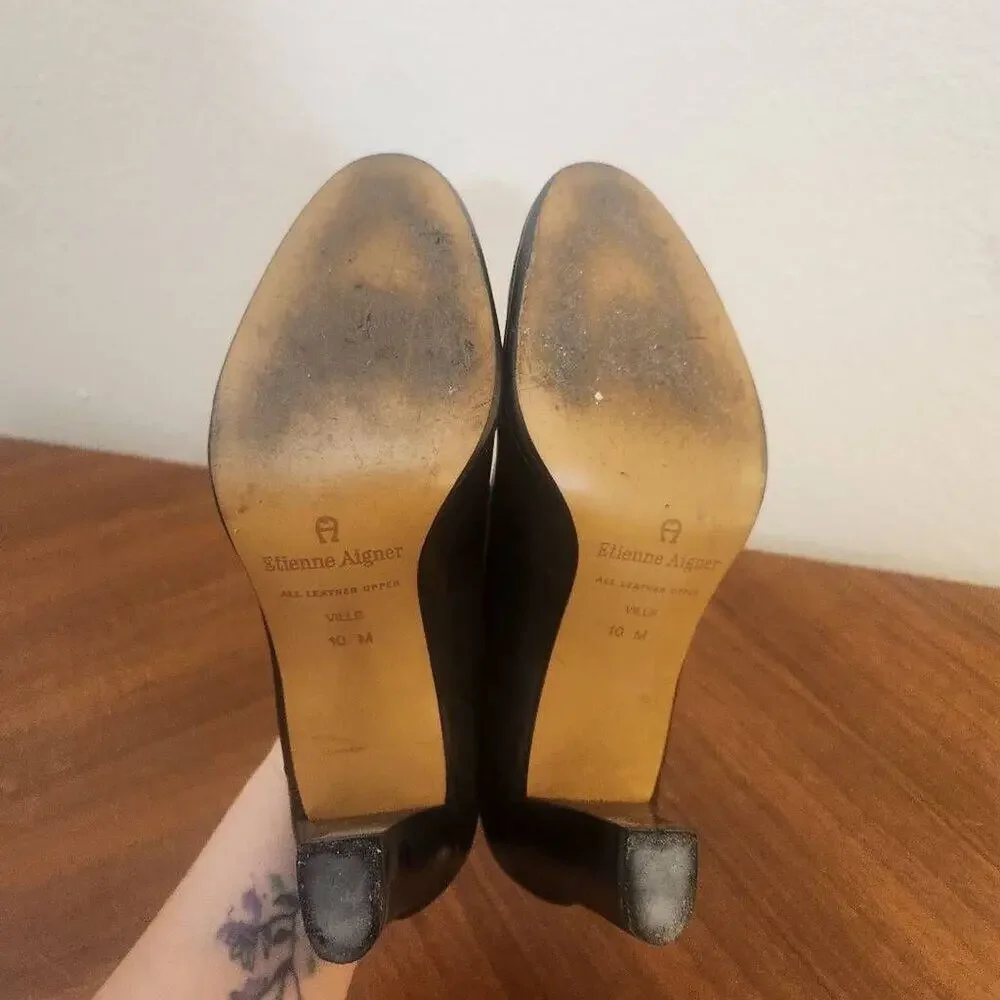 Etienne Aigner Ville Pumps